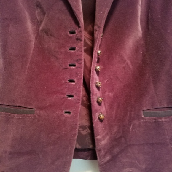 Tahari Plum Velvet Blazer - Picture 2 of 4